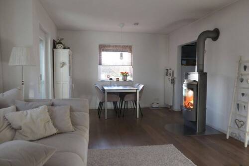 Wohn- und Essbereich - 4 Zimmer Reihenendhaus zum Kaufen in Marbach am Neckar