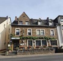 Sofort durchstarten! Beliebtes (Motorrad-)Hotel an der Mosel mit 14 Zimmern und Privatwohnung - Treis-Karden
