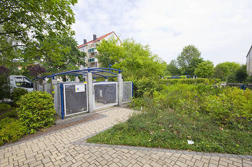 Müllcontainerstellplatz - 