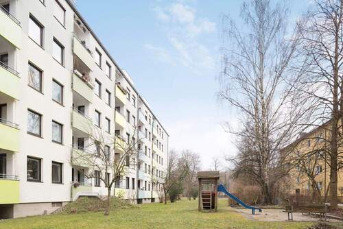 Dachauer_Str_371_Außenansicht_07.jpg - 