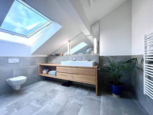 DG: Bad mit Dusche - 