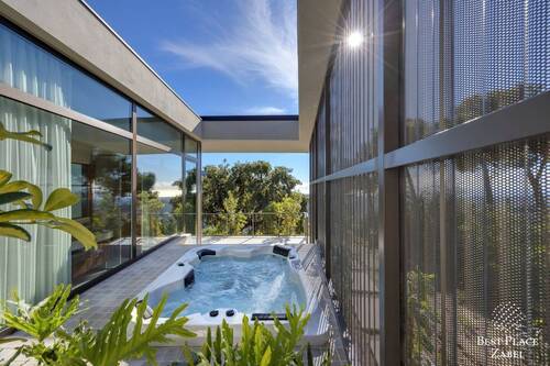 Terrasse mit Whirlpool - 