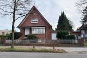 Wohnhaus - 4 Zimmer Mehrfamilienhaus, Wohnhaus zum Kaufen in Hamburg