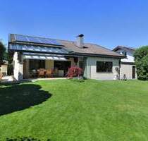 Großzügiges Einfamilienhaus-Rosenheim - ruhige, sonnige und sehr gefragte Lage - ideal für Familien