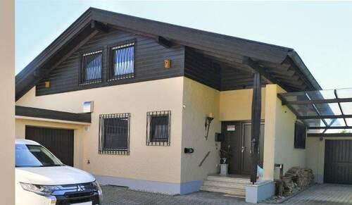 Blick zum Haus - 