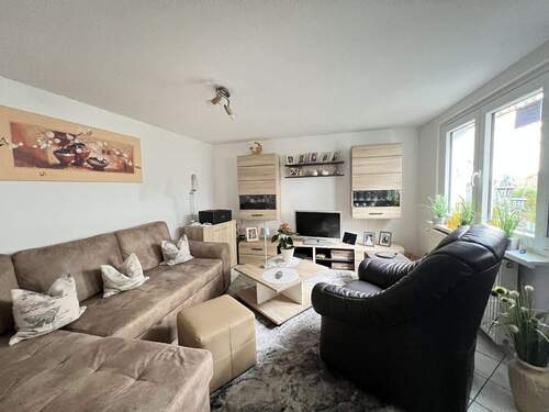 Wohnzimmer (Hausnr. 20) - 8 Zimmer Einfamilienhaus in Mönchengladbach-Wickrathberg