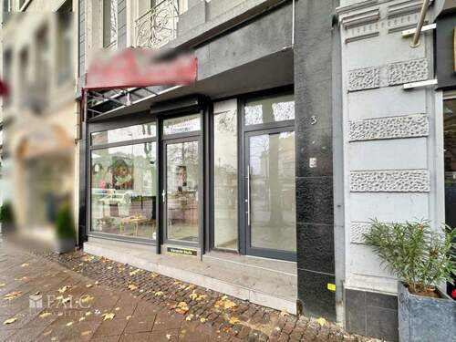 Ladenlokal und Hauseingang - 7 Zimmer Gewerbeobjekt (Büro, Produktion, Verkauf) zum Kaufen in Aachen