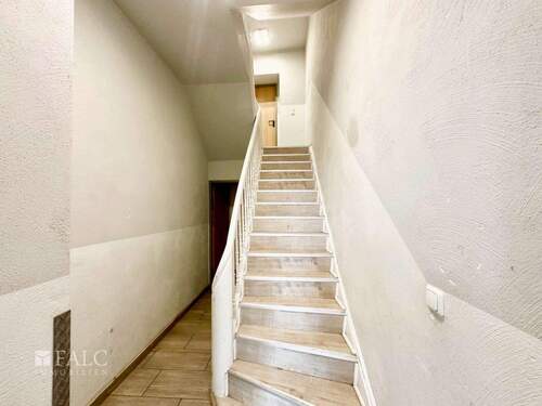 Treppenhaus - Gewerbeobjekt (Büro, Produktion, Verkauf) in Aachen zum Kaufen