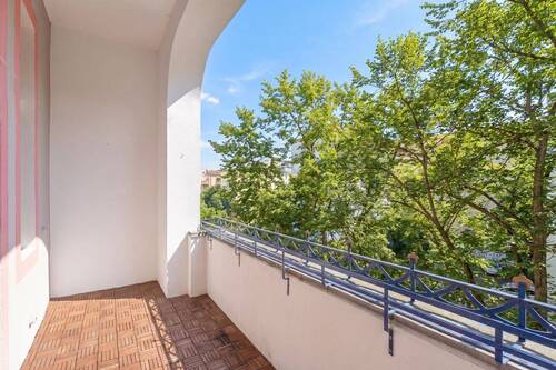 großer Balkon - 