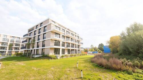Außenansicht - + Familienfavorit mit riesiger Terrasse +