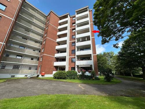 Außenansicht/Gesamtansicht - Attraktive 3-Zimmer-Wohnung in zentraler und ruhiger Lage mit Balkon, Aufzug und Stellplatz