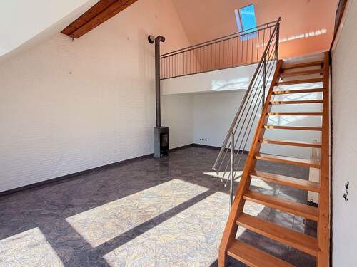 WOHNZIMMER - Etagenwohnung mit 170,00 m&sup2; in Fürth zur Miete