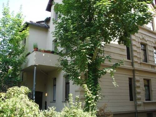 Hausansicht vom Hof - 2 Zimmer Etagenwohnung zur Miete in Braunschweig