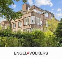 Ein Juwel im Villenviertel - Hochwertig sanierte Wohnung mit Wintergarten & Kamin - Ahrensburg