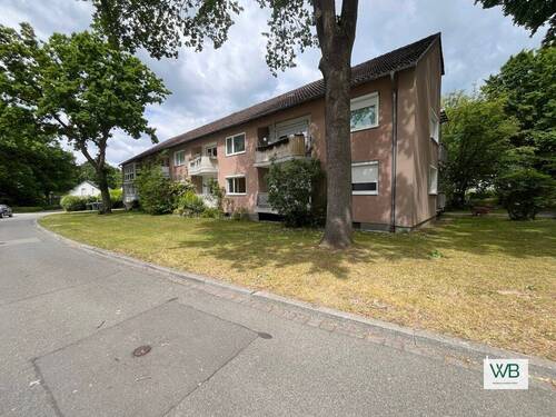 Hausansicht hinten - 3 Zimmer Etagenwohnung in Wolfsburg / Wolfsburg