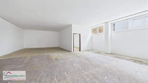 Geschäftsraum - 1 Zimmer Mehrfamilienhaus, Wohnhaus in Merzig