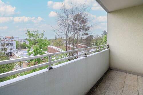 Balkon - Etagenwohnung mit 57,20 m&sup2; in Fürth zum Kaufen