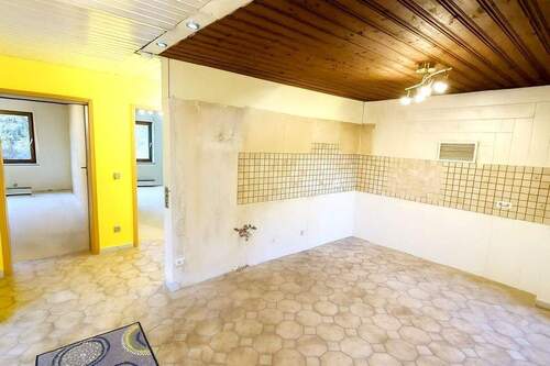 Blick zur offenen Küche - 3 Zimmer Etagenwohnung zum Kaufen in Rösrath