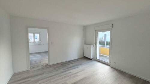 Wohnen - 2 Zimmer Etagenwohnung zur Miete in Singen (Hohentwiel)