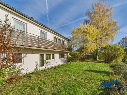 Herrlich… - Begehrte Top-Lage in Hattenhofen! Großes EFH mit ELW, Terrasse, Balkon & schönem, großen Garten uvm!