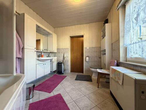 Badezimmer Erdgeschoss - 