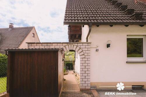 Außenbereich - 9 Zimmer Mehrfamilienhaus, Wohnhaus in Bessenbach