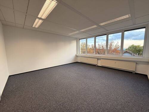 Büro 1 - 4 Zimmer Büro in Röhrsdorf
