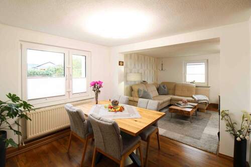 Essbereich im Wohnzimmer - Doppelhaushälfte mit 126,00 m² in Stralsund zum Kaufen