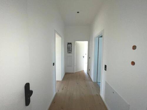 Flur - 2 Zimmer Etagenwohnung zur Miete in Regensburg