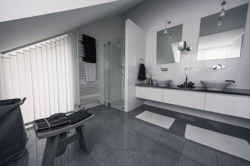 Stilvolles Badezimmer - 