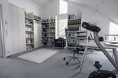 Lichtdurchflutete Galerie - 