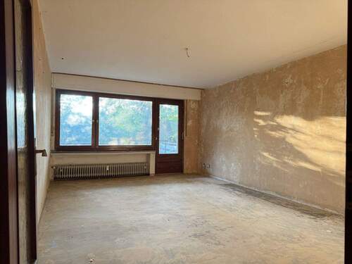 Wohnzimmer - 2 Zimmer Etagenwohnung zum Kaufen in Düsseldorf / Angermund