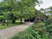 Auffahrt zum Wohnhaus - Bauernhaus, Landhaus mit 683,00 m² in Bleckede zum Kaufen