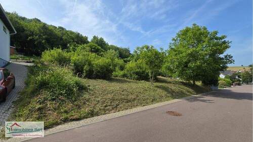 Grundstück - 10 MIN. VON REMICH: 13 AR, 24 METER BREIT, SOFORT BEBAUBAR!