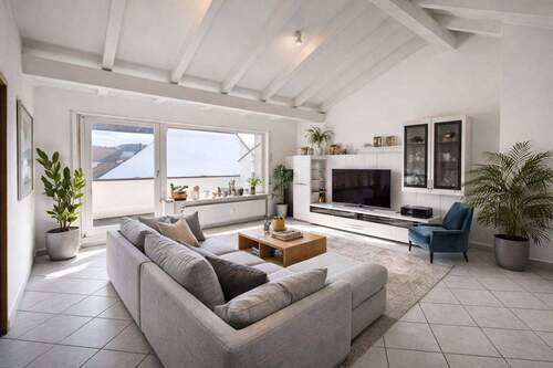 Titelbild (Visualisierung) - Lichtdurchflutete zentrale 3-Zi.-Wohnung mit hohen Decken und großer Loggia