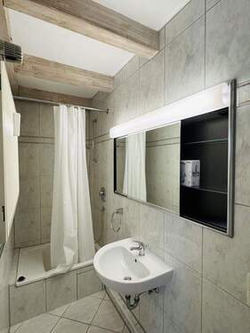 Schöne Badezimmereinrichtung - 