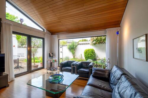 Wohnzimmer Blick in Garten - 