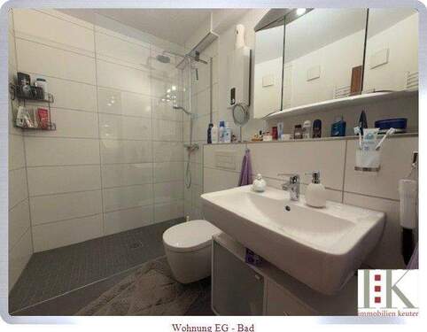 Wohnung EG - Bad - 