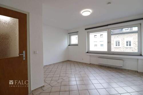 Wohnzimmer - 2 Zimmer Etagenwohnung zur Miete in Stolberg