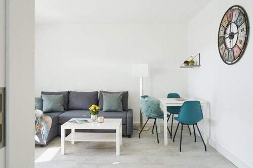 Couch - 2 Zimmer Etagenwohnung zur Miete in Wehr