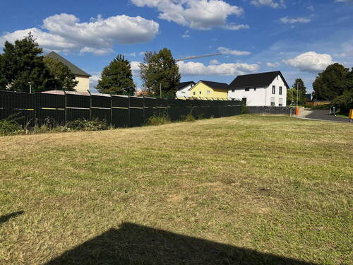 Grundstück - +++Ihr Baugrundstück wartet+++ - 214.710,00&nbsp;EUR Kaufpreis, ca.&nbsp; 0,00&nbsp;m&sup2;