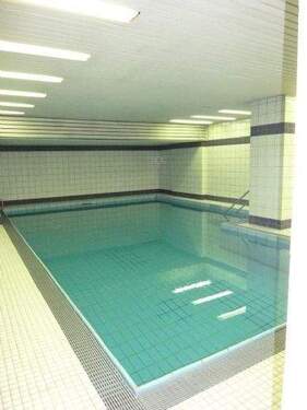 Schwimmbad - 