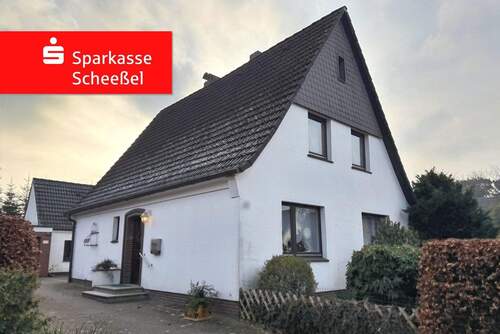 Straßenansicht - Ihr neues Zuhause mit Zukunft - wohnen und entwickeln