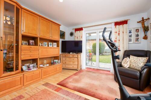 Wohnzimmer Ansicht 1 - 3 Zimmer Etagenwohnung zum Kaufen in Wallgau