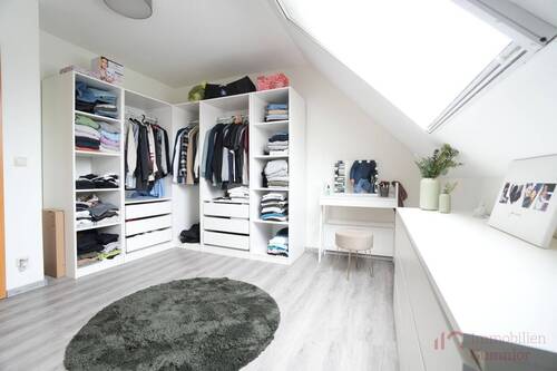 Ankleide - 