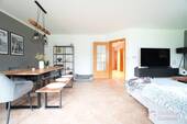 Wohn- Esszimmer - 