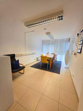 EG_Büro 1 - 8 Zimmer Büro zur Miete in Gundelfingen