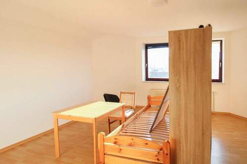 Schlafzimmer - Etagenwohnung mit 104,00 m&sup2; in Dörphof zum Kaufen