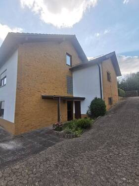 Ansicht Einliegerwohnung - 8 Zimmer Mehrfamilienhaus, Wohnhaus in Holzminden