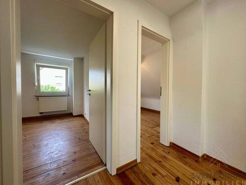 Flur 02 - 2 Zimmer Etagenwohnung in Saarbrücken